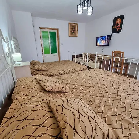 Casa Bunicilor Bucovina * Câmpulung Moldovenesc